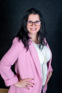 Bagi Hajni, Lélekkel Suttogó 2026